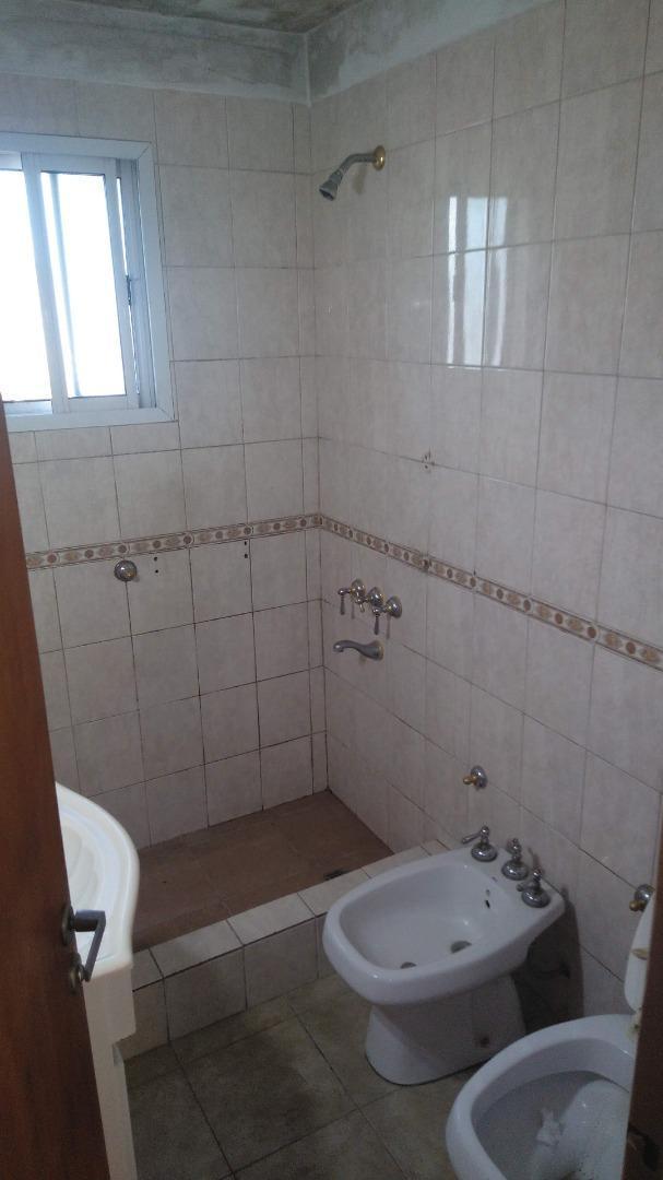 Foto de ALQUILER Dpto. 3 Ambientes LANÚS OESTE Av. Hipolito Yrigoyen, imagen 4
