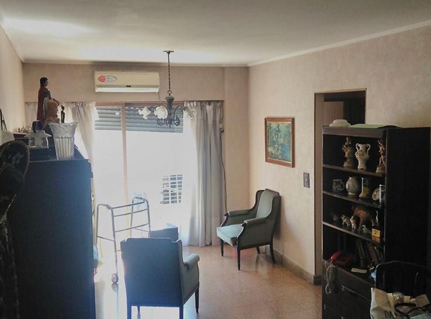 Foto de ALQUILER Dpto. 3 Ambientes LANÚS OESTE Av. Hipolito Yrigoyen, imagen 3