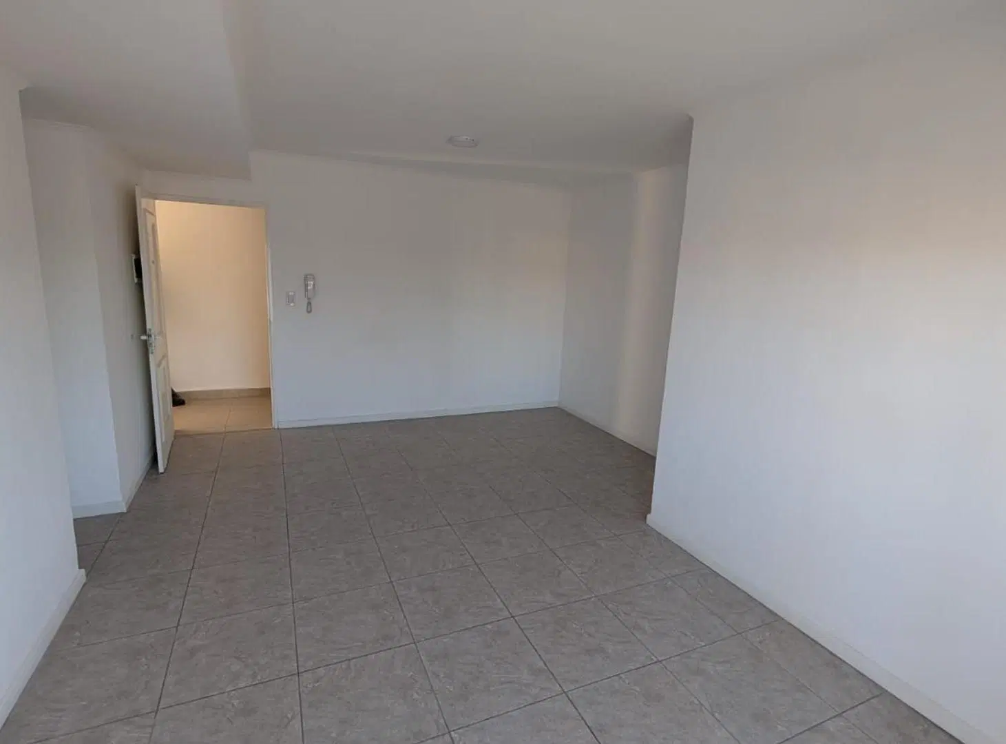 Departamento de 2 Ambientes Tuyuti al 1800 Lanus Oeste 3