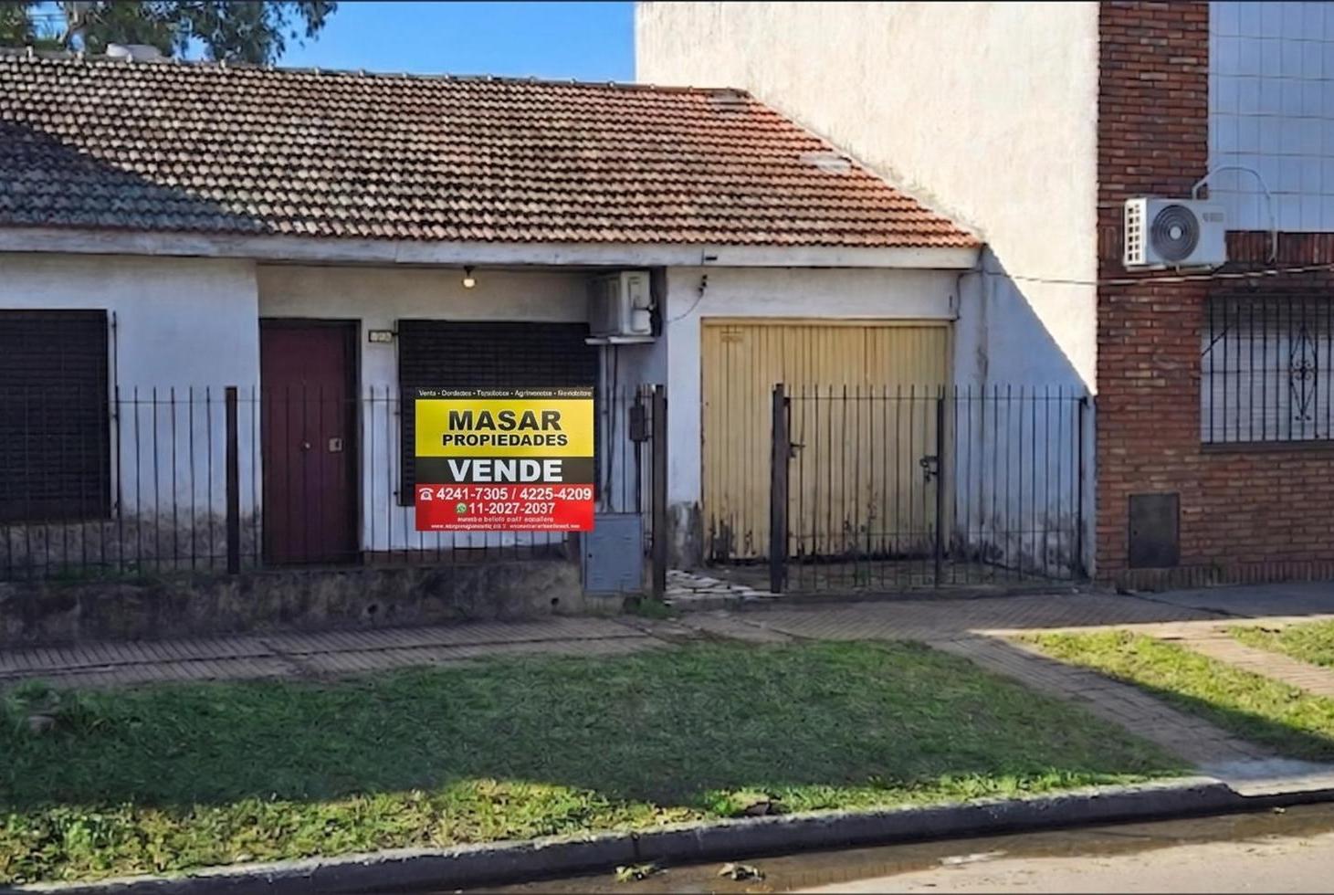 Foto de Casa 4 ambientes c/garaje. U$s 95.000, imagen 1