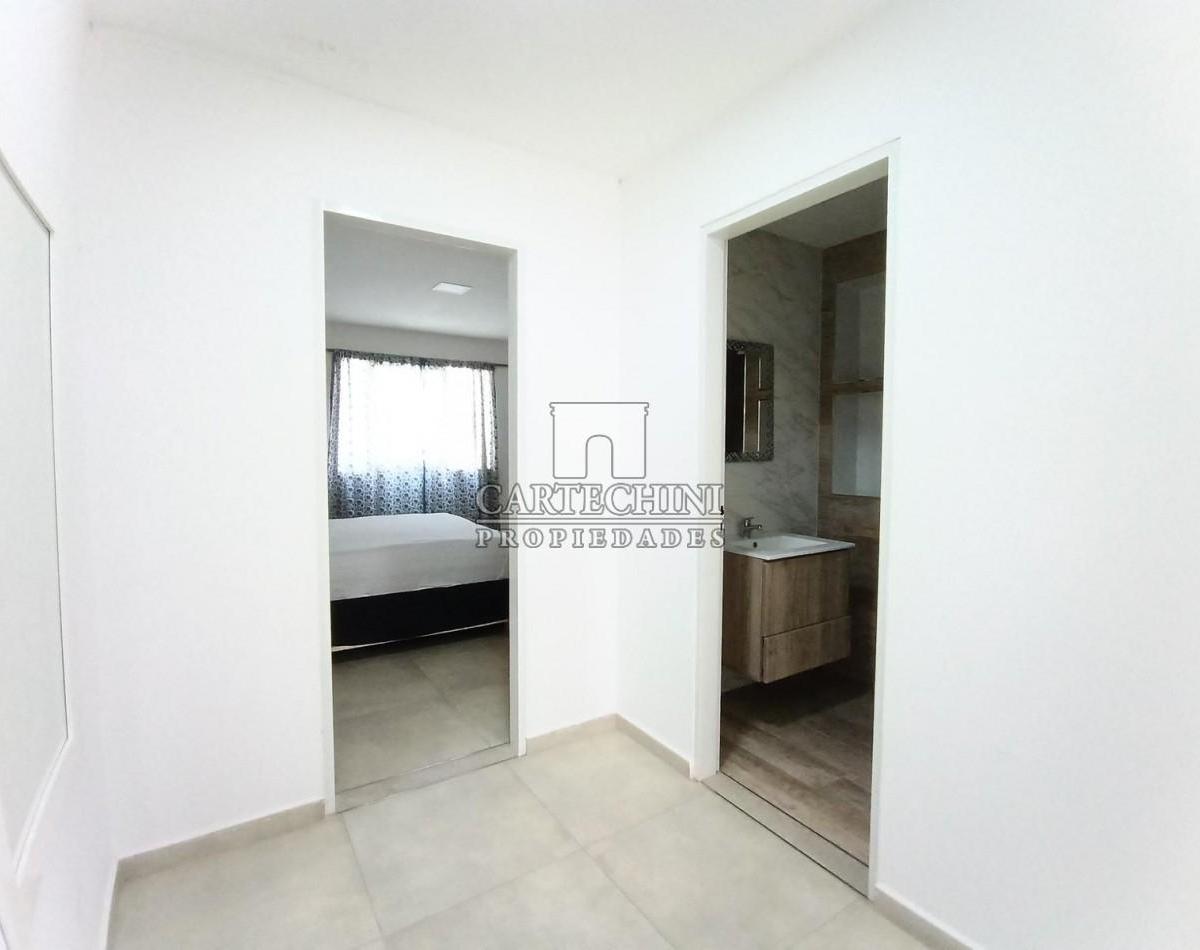 Duplex 3 Ambientes en Moreno 1