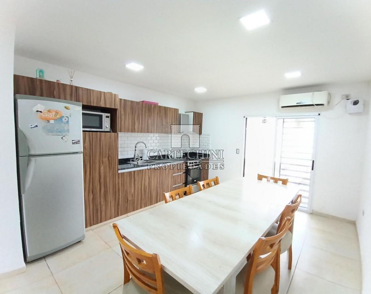 Duplex 3 Ambientes en Moreno 2