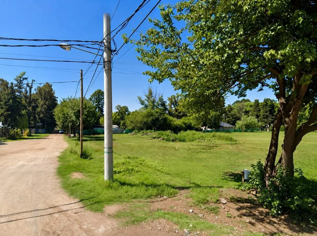Lote terreno venta 1500m2 Paso del Rey 2
