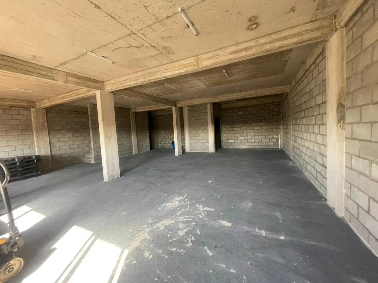 Deposito Industrial En Block 420m² Con Montacargas - Ituzaingo Norte 4