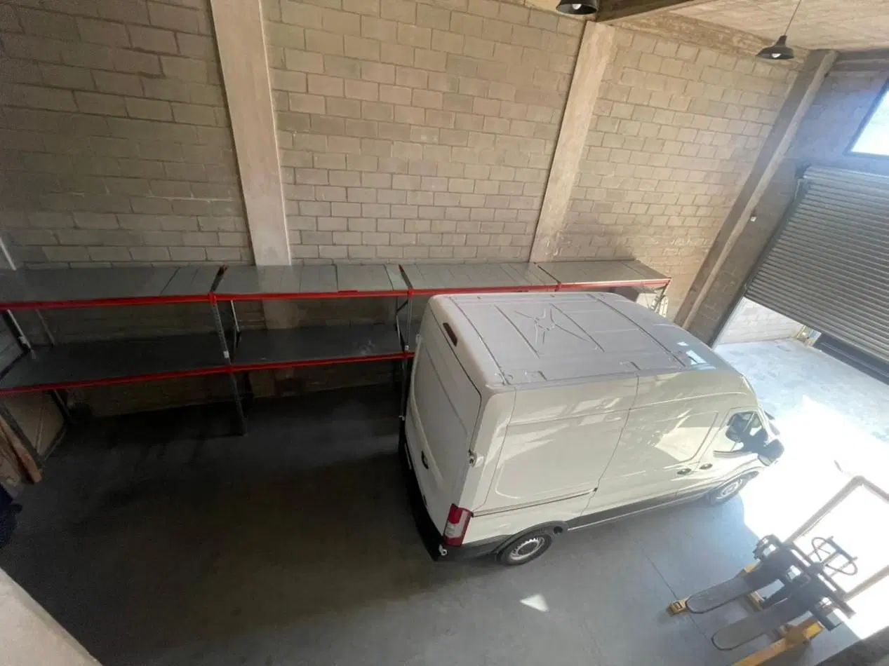 Deposito Industrial En Block 420m² Con Montacargas - Ituzaingo Norte 5