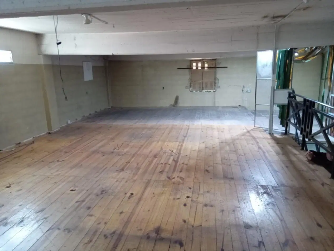 ¡ALQUILER COMERCIAL - LOCAL EN 2 PLANTAS (390 m²) - PRESIDENTE PERON AL 200, VILLA LUZURIAGA 3