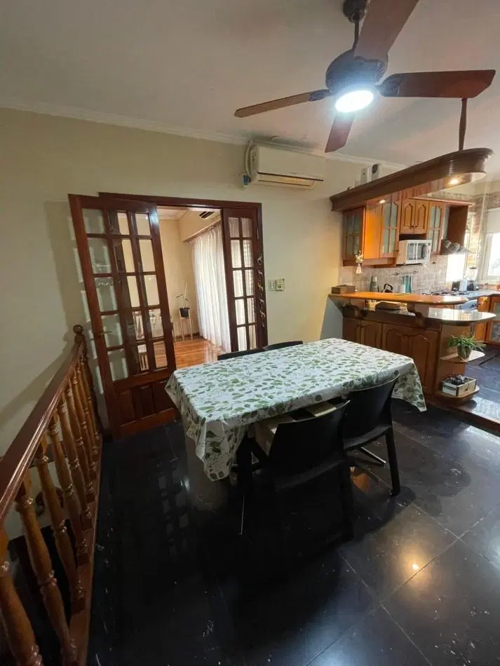 CASA 3 AMBIENTES C/PILETA CASTELAR NORTE 2