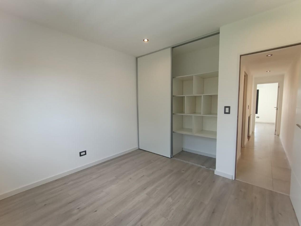Foto de Venta duplex 3 ambientes Ituzaingo Norte en complejo, imagen 3