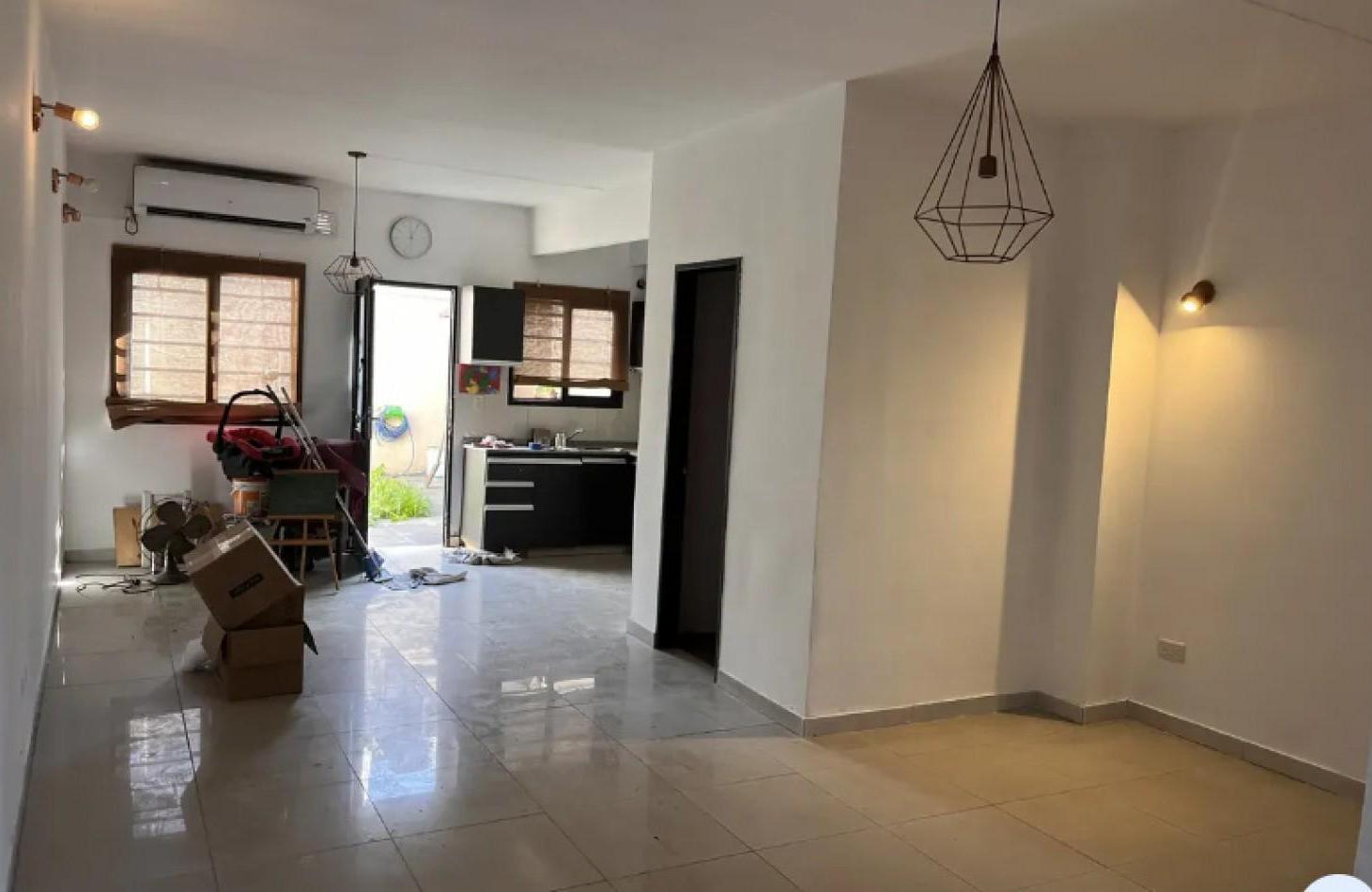 Foto de Casa en alquiler Ituzaingo 3 ambientes, imagen 3