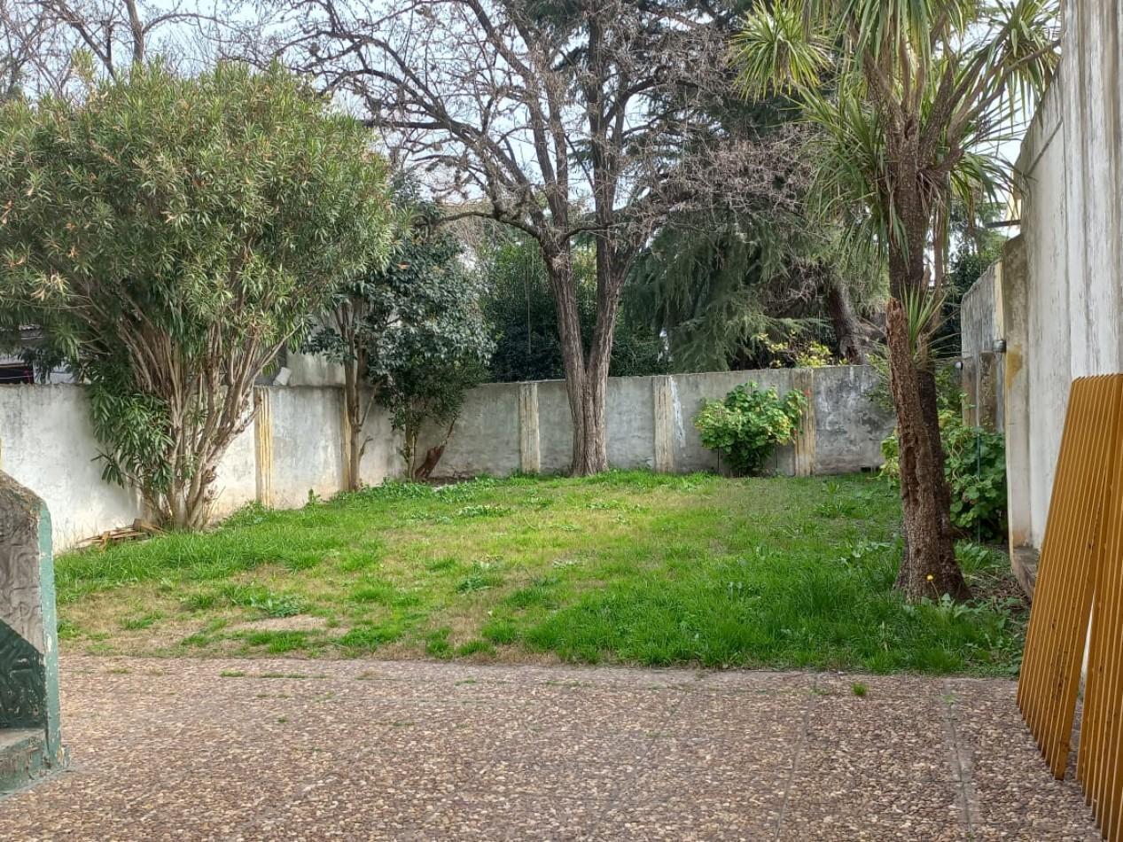 Foto de Venta Casa 3 ambientes + local Merlo centro, imagen 1