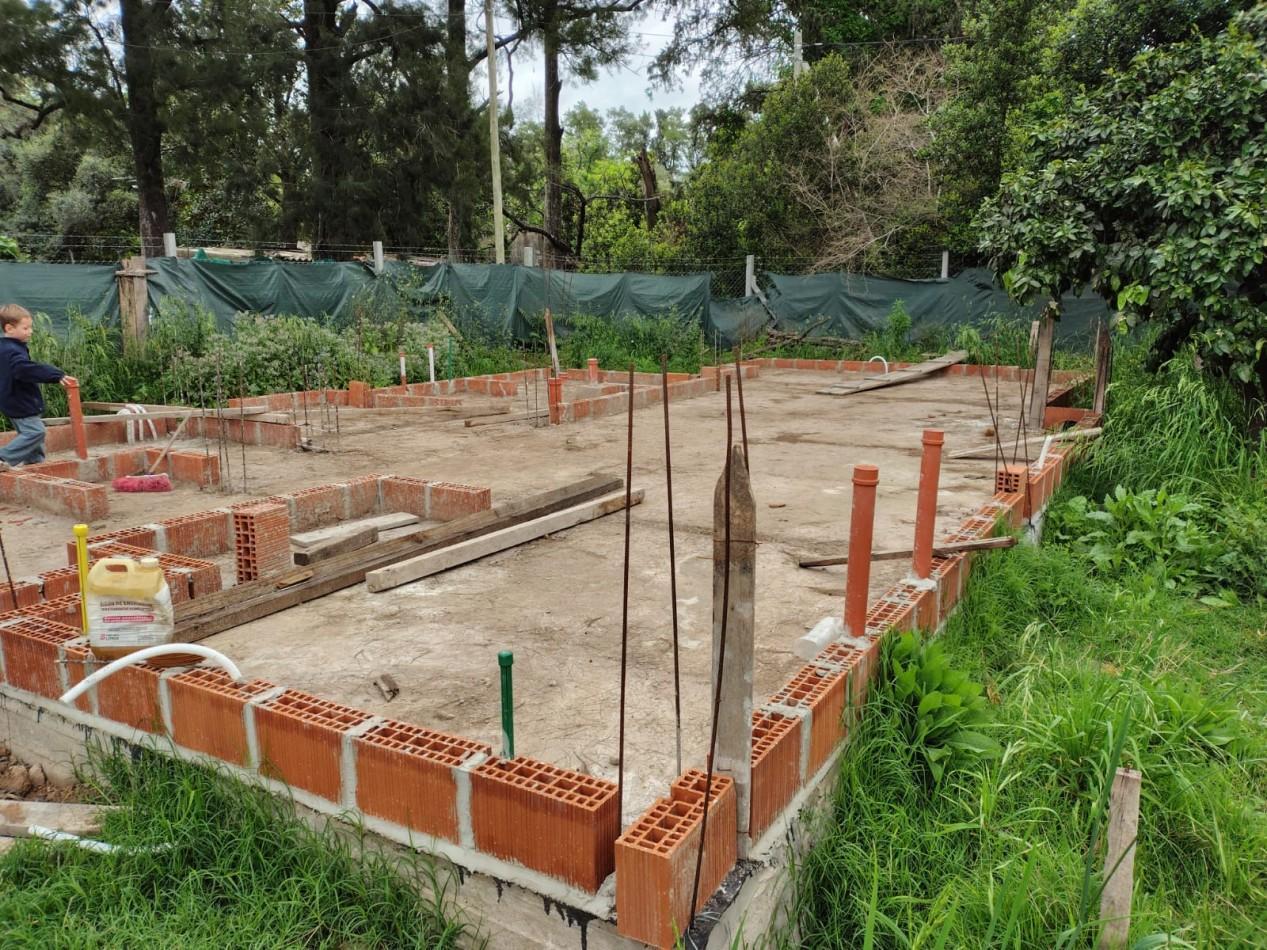 Foto de Venta terreno 445m2 c/ bases casa 70m2, imagen 2
