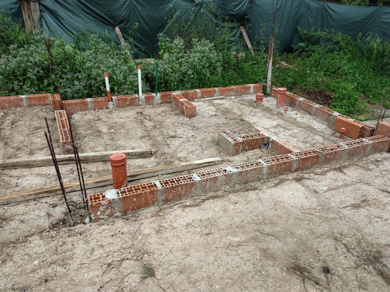 Foto de Venta terreno 445m2 c/ bases casa 70m2, imagen 3