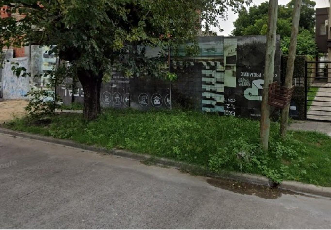 Foto de Venta Terreno Lote 9.4 x 29mts con servicios, imagen 1