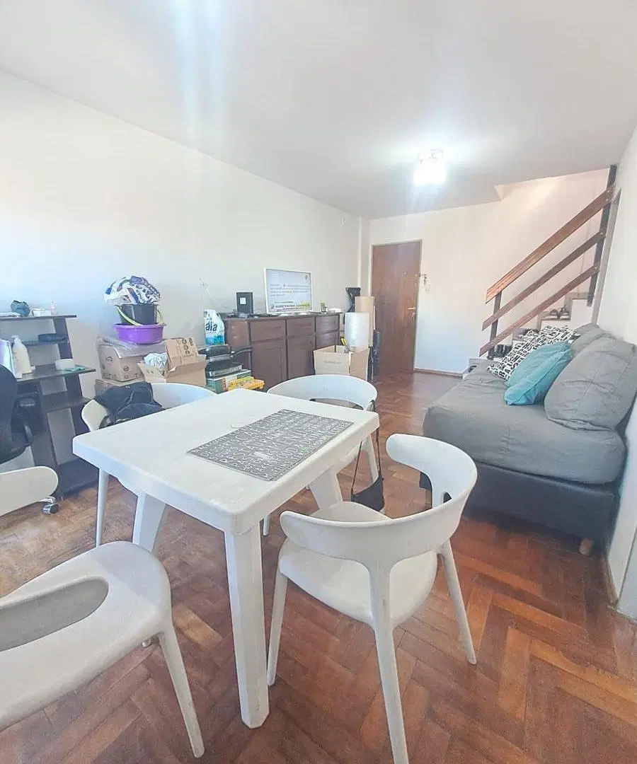 Departamento en Alquiler. Dúplex 1 dormitorio, balcón. Bv. Chacabuco 500 Nueva Cordoba 2