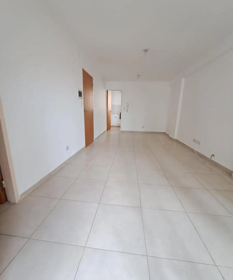 Departamento Nueva Cordoba 2 dormitorios 2 baños Balcón COCHERA Santiago Temple 215 5