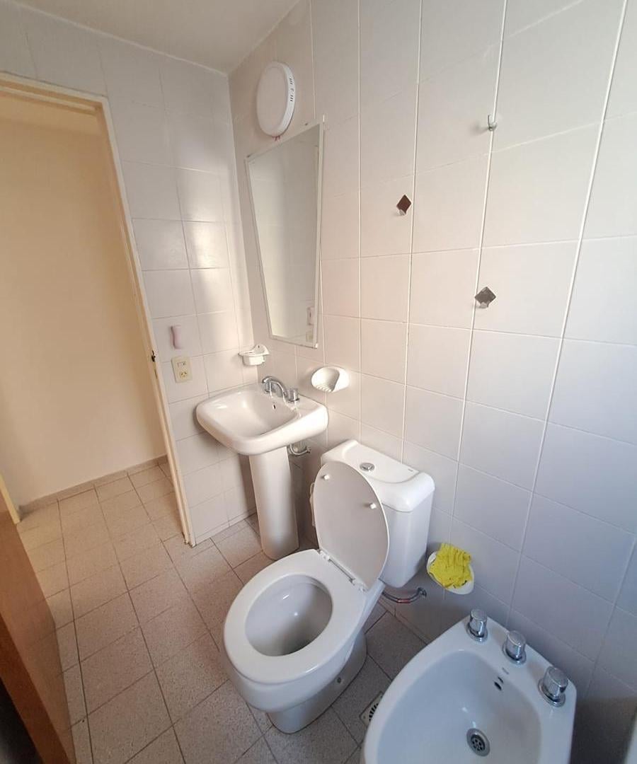 Foto de Departamento en Alquiler 1 dormitorio. Zona Parque de las Tejas, imagen 2