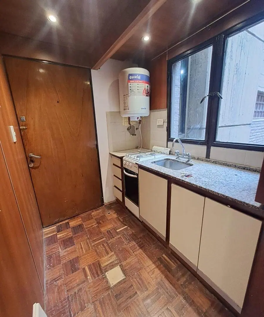 Departamento en VENTA 1 DORMITORIO. Pleno centro BELGRANO 100. Apto oficina 3