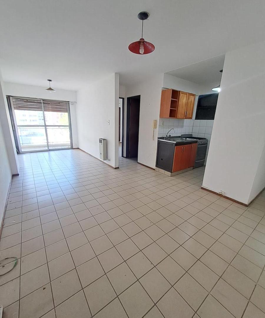 Foto de Departamento 1 dormitorio con balcón. Nueva Córdoba. Ituzaingó 500, imagen 1