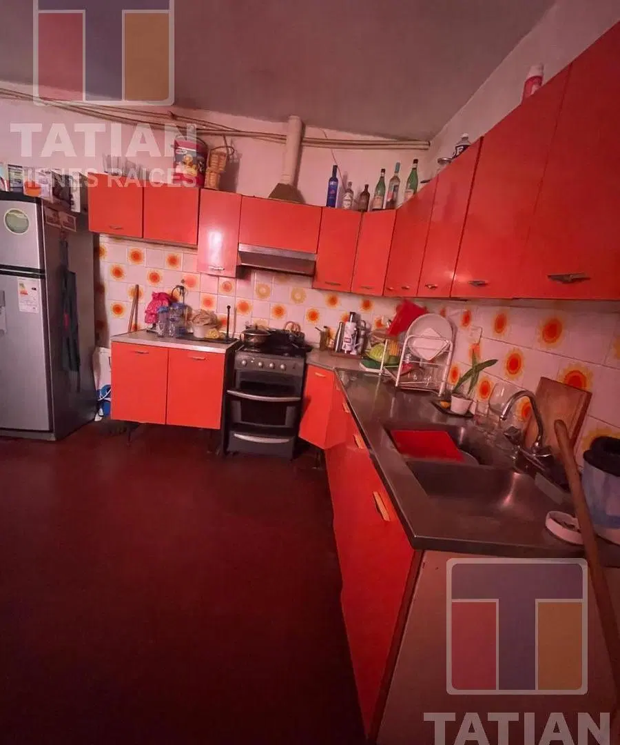 ¡Oportunidad en Barrio Jardín Pilar! Casa Sólida de 2 Dormitorios con Gran Patio y Cochera 5
