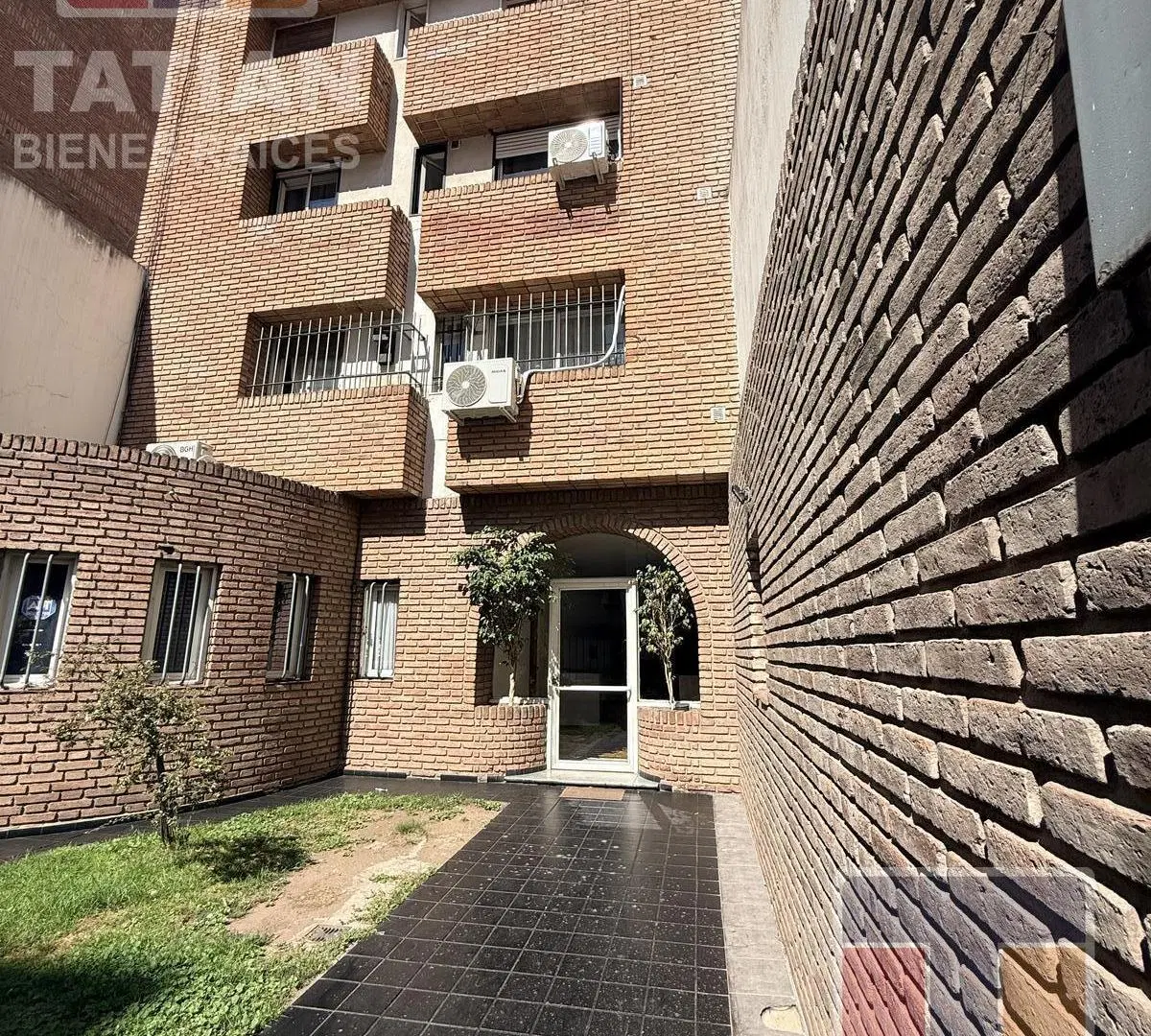 Monoambiente en venta en la mejor zona de Nueva Cordoba a mts del sanatorio allende 3