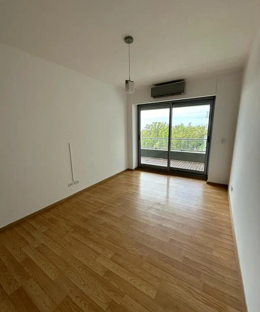 Departamento en alquiler Olivos 3 ambientes en piso 8 con vista al rio cochera cubierta y baulera 3