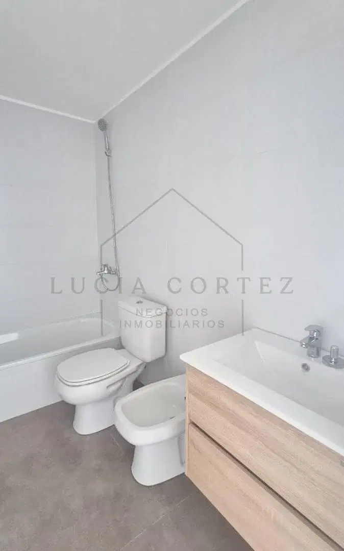 Departamento en venta en Tigre 2 ambientes cochera cubierta piso 14 con vista abierta A ESTRENAR 2
