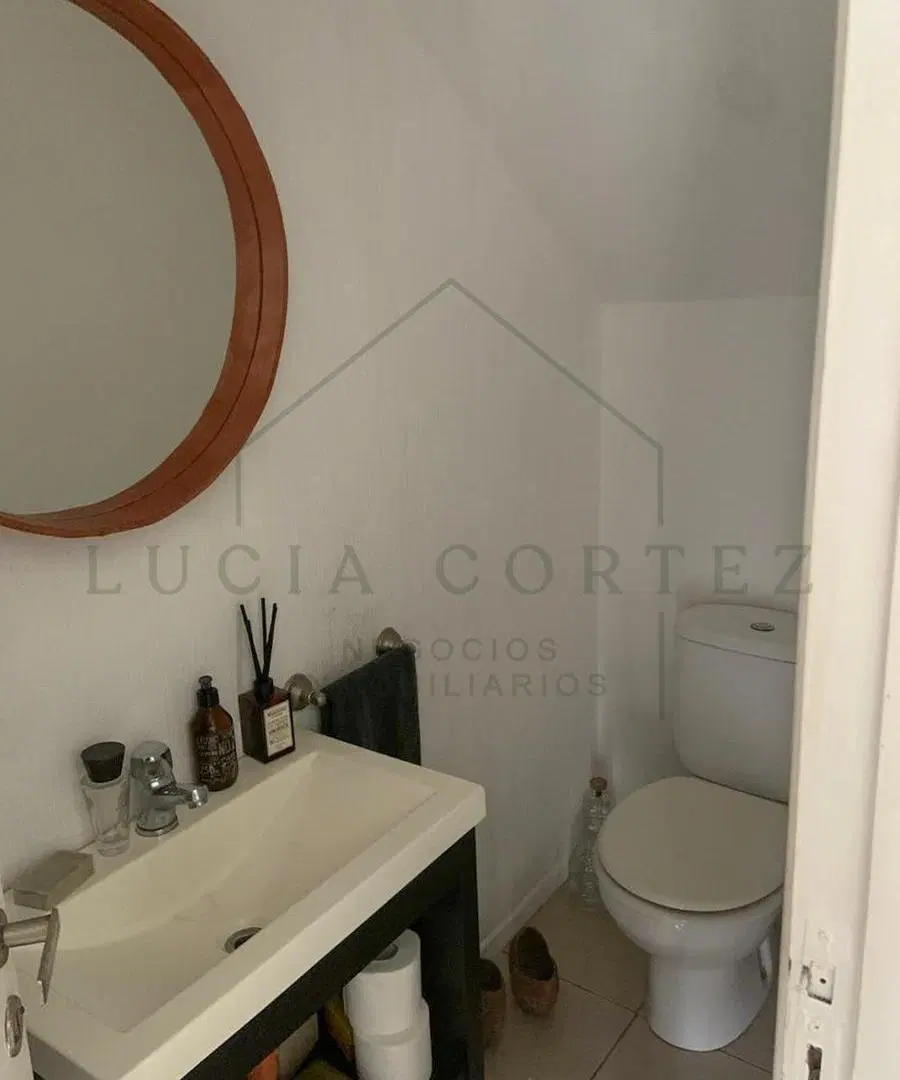 Casa en alquiler en Martinez 3 ambientes playroom y cochera 3