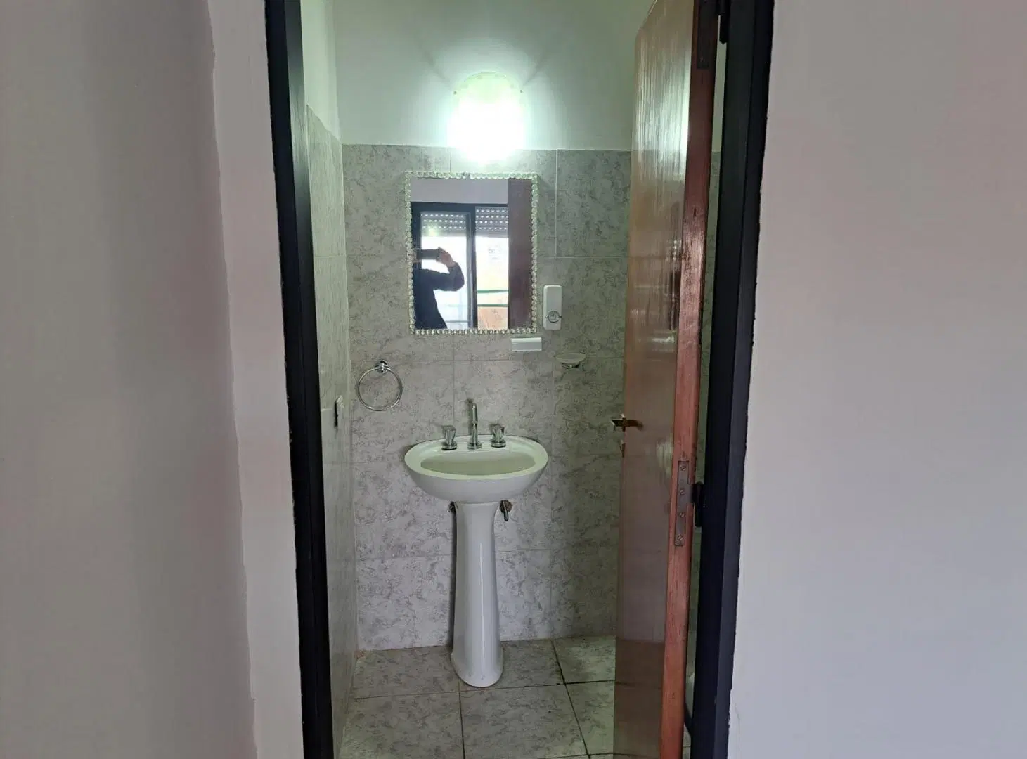 Departamento en alquiler San Martin monoambiente con balcon 2