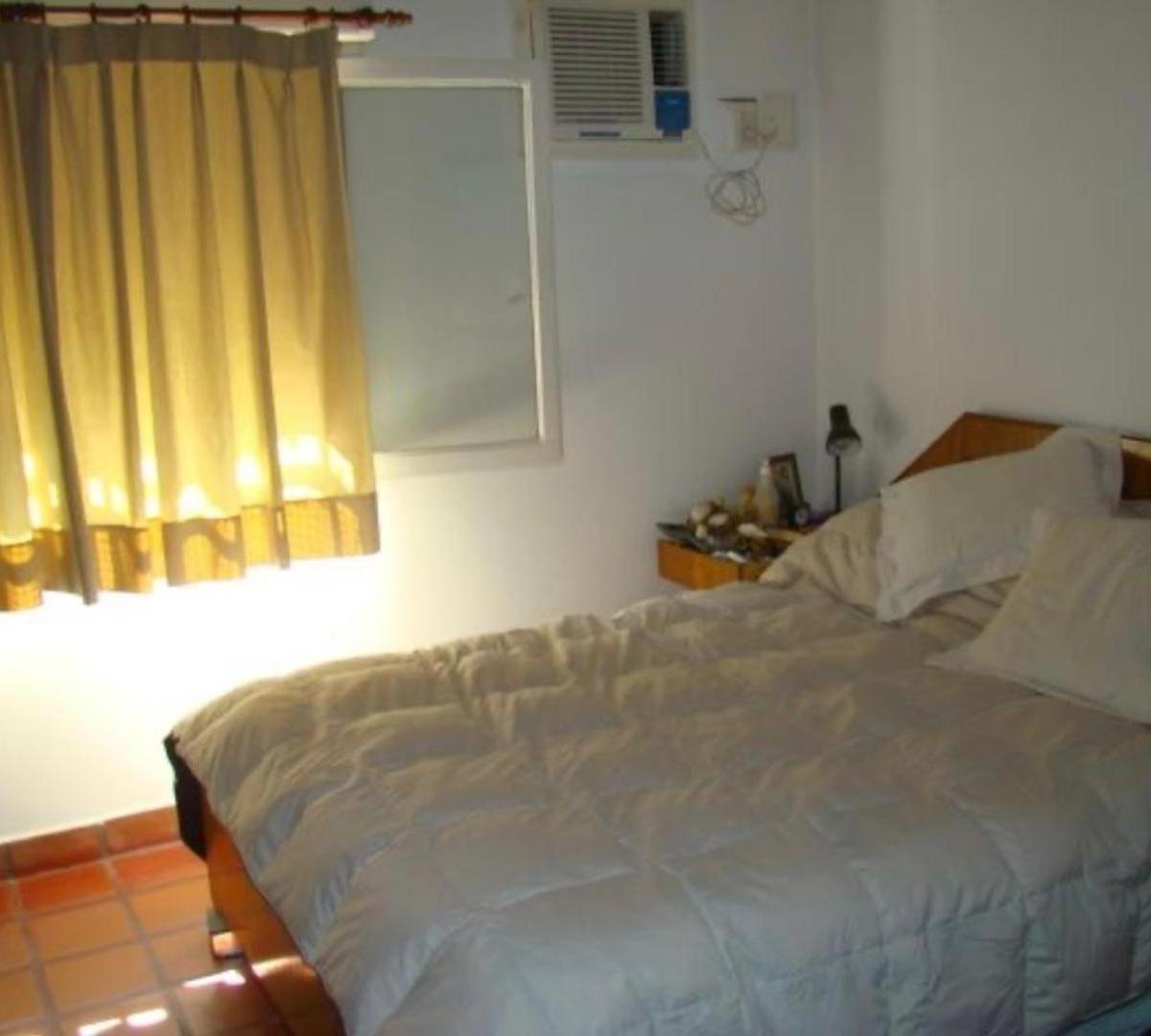 Casa en venta en Almirante Brown