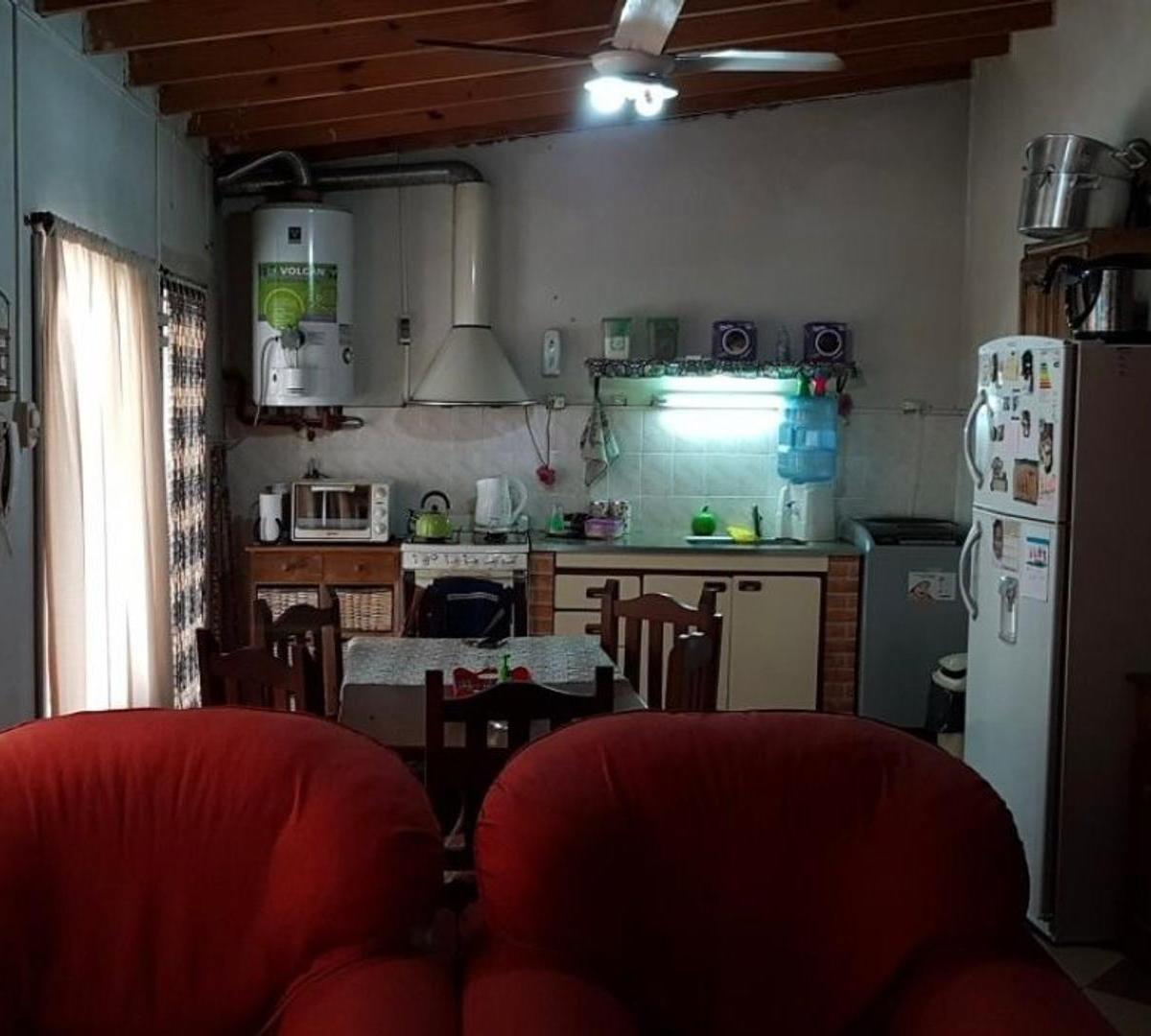 CASA EN VENTA EN R. CALZADA