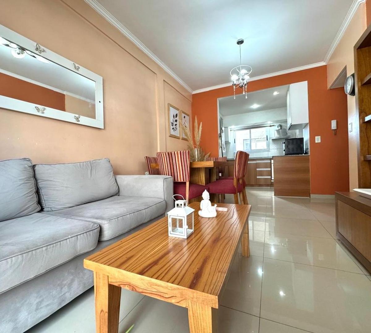 Foto de DEPTO TRES AMB EN VENTA EN ADROGUE, imagen 2