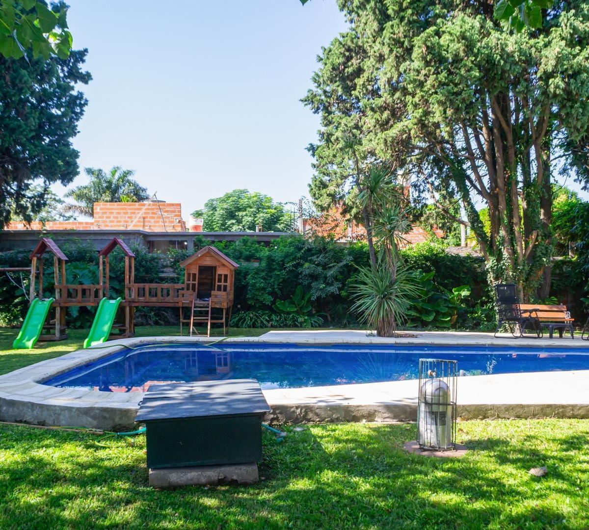 CHALET EN VENTA EN LLAVALLOL