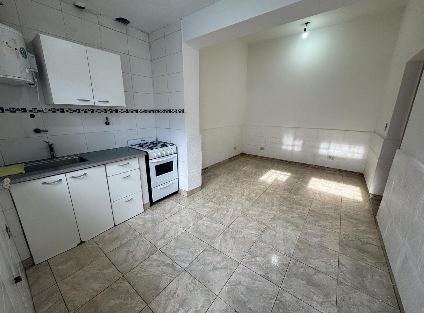Departamento interno en alquiler
