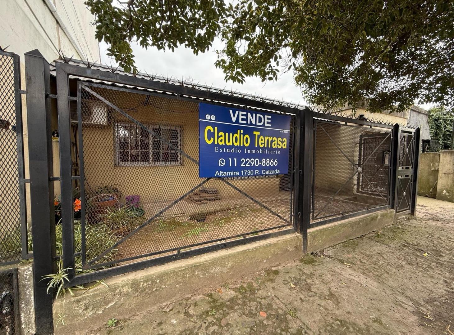 Foto de CASA EN VENTA EN RAFAEL CALZADA, imagen 1