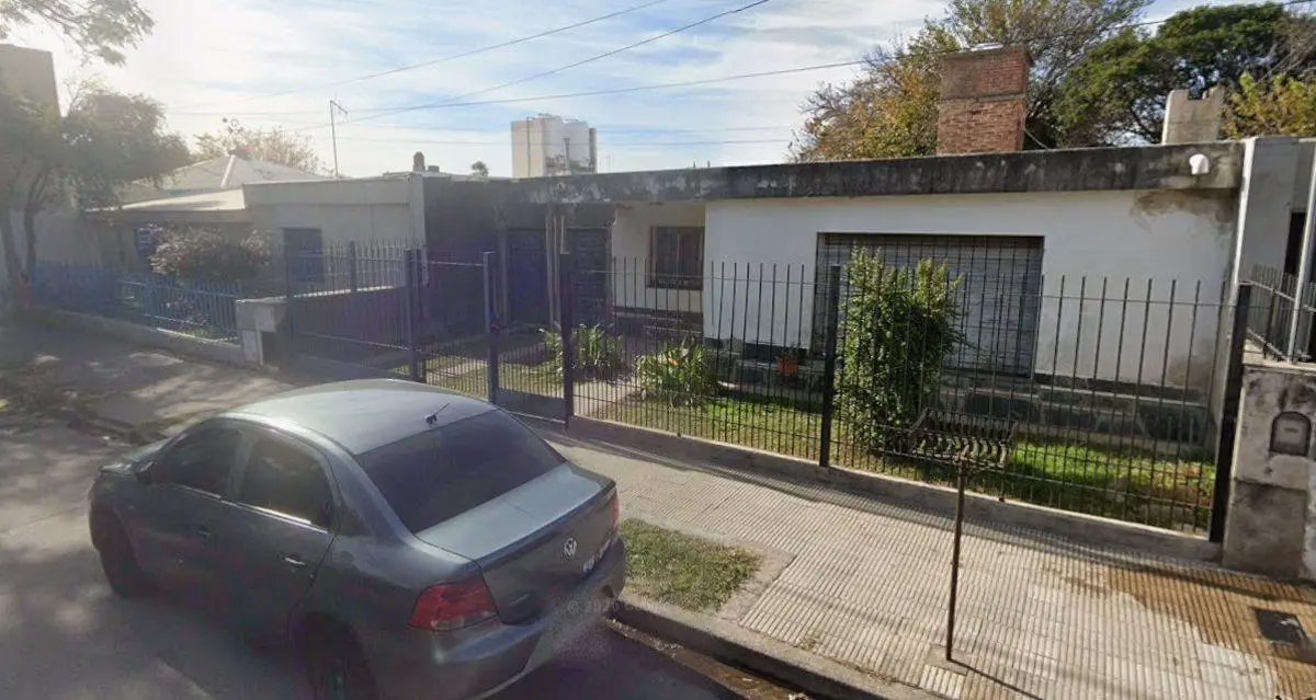CASA en VENTA B° Los Plátanos 5