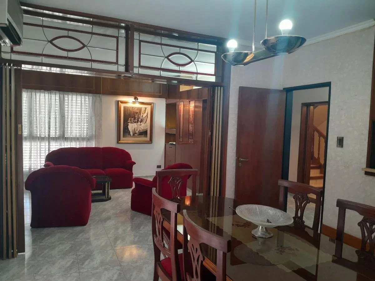 Casa en venta 4 Dormitorios en Maipú II 337m2 cubiertos con Escritura | Excelente Estado 3