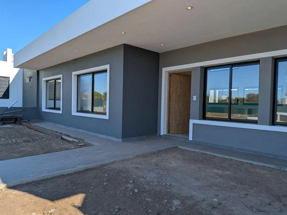 Casa en venta Rincones de Manantiales 3 dormitorios a estrenar 3