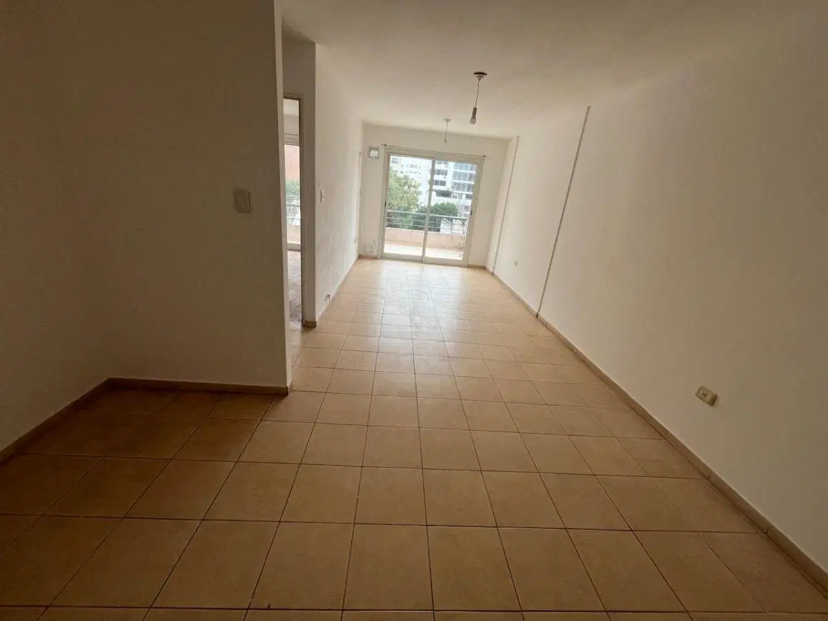Departamento en alquiler 1 dormitorio con cochera y terraza 4