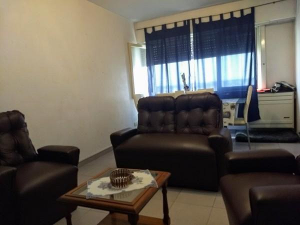 Venta Departamento de 3 Ambientes a La Calle, 64 m 4