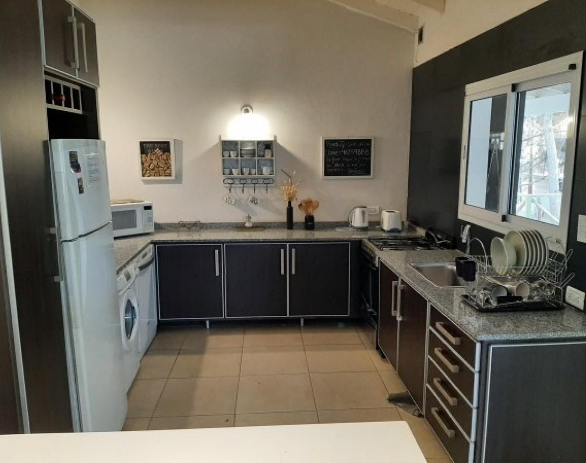 Casa en Costa Esmeralda Venta Cerca de La Playa 3