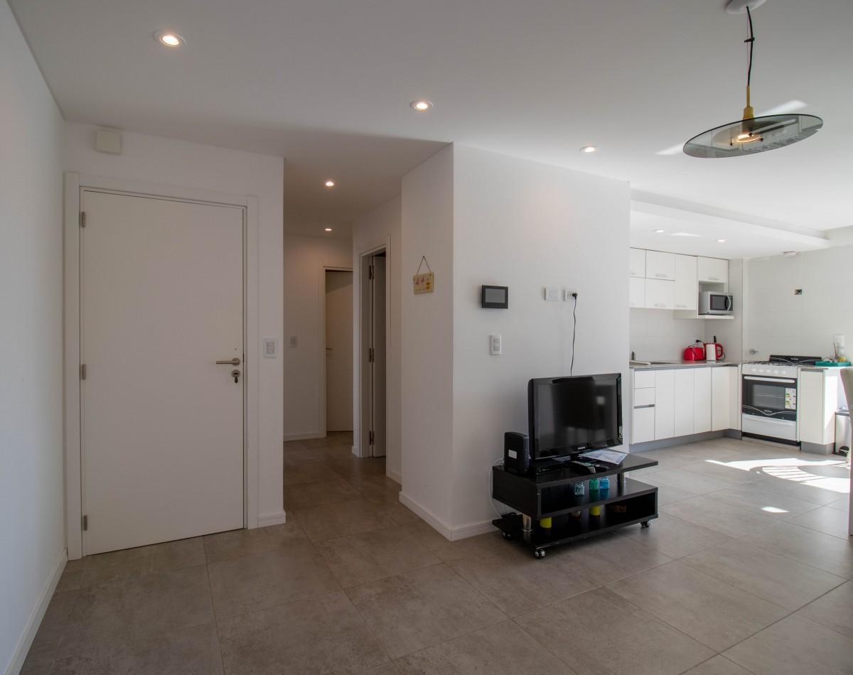 Foto de Venta departamento de tres ambientes. Plaza Mitre, imagen 2