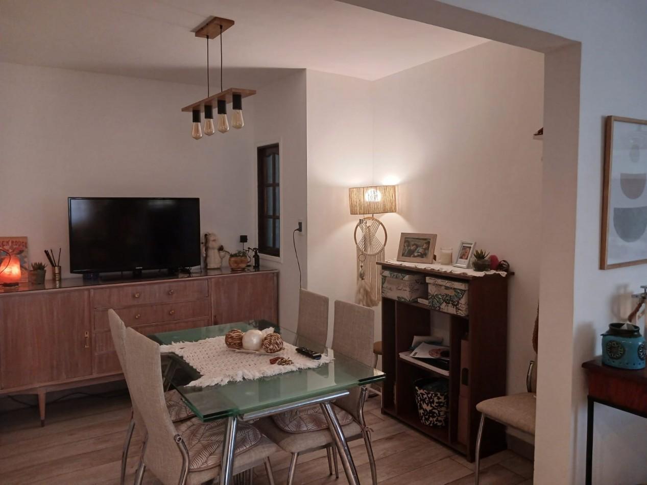 Foto de Venta casa 4 ambientes, garaje, parque y piscina, Caisamar, imagen 3