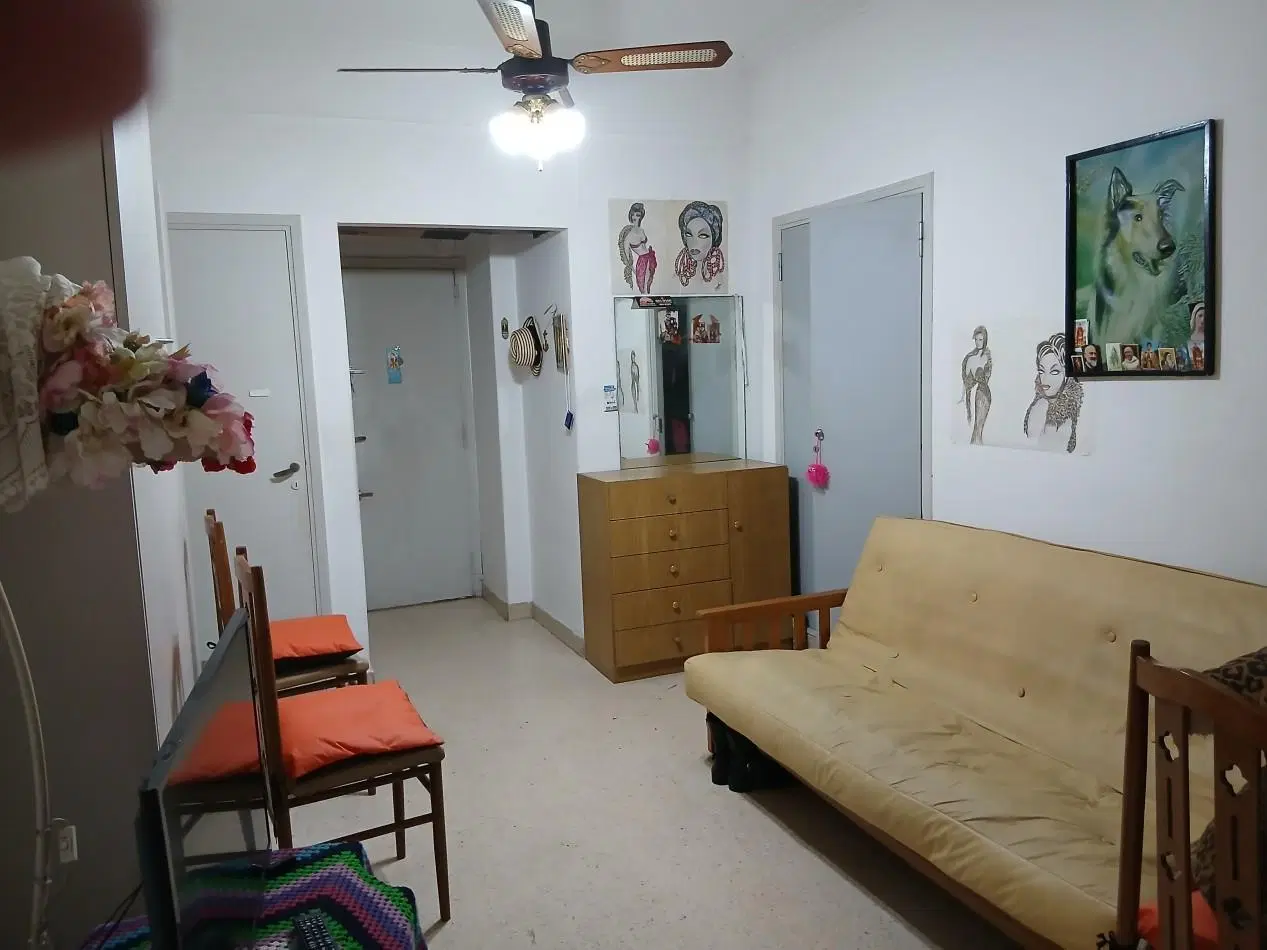 Venta monoambiente zona Aldrey. 2