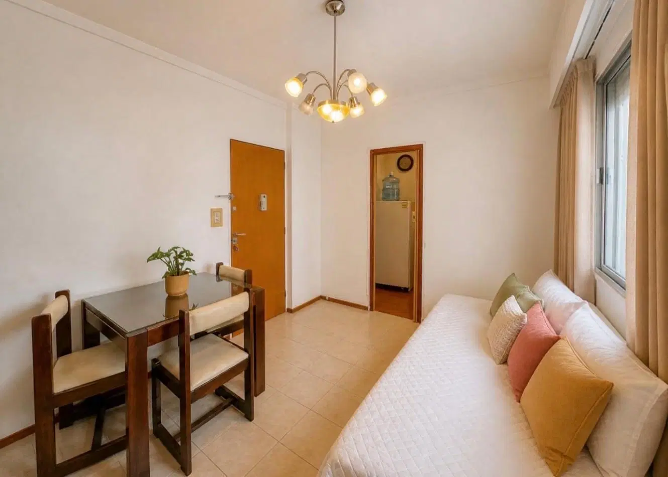 1 ambiente dividido, zona Aldrey 8