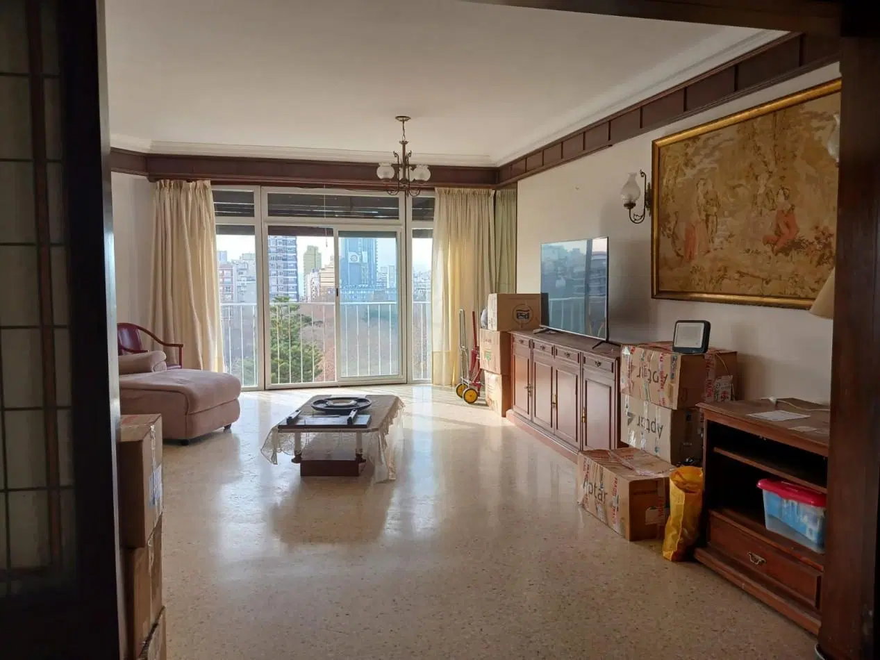 venta departamento 3 ambientes con dependencia, zona centro, excelente vista 1