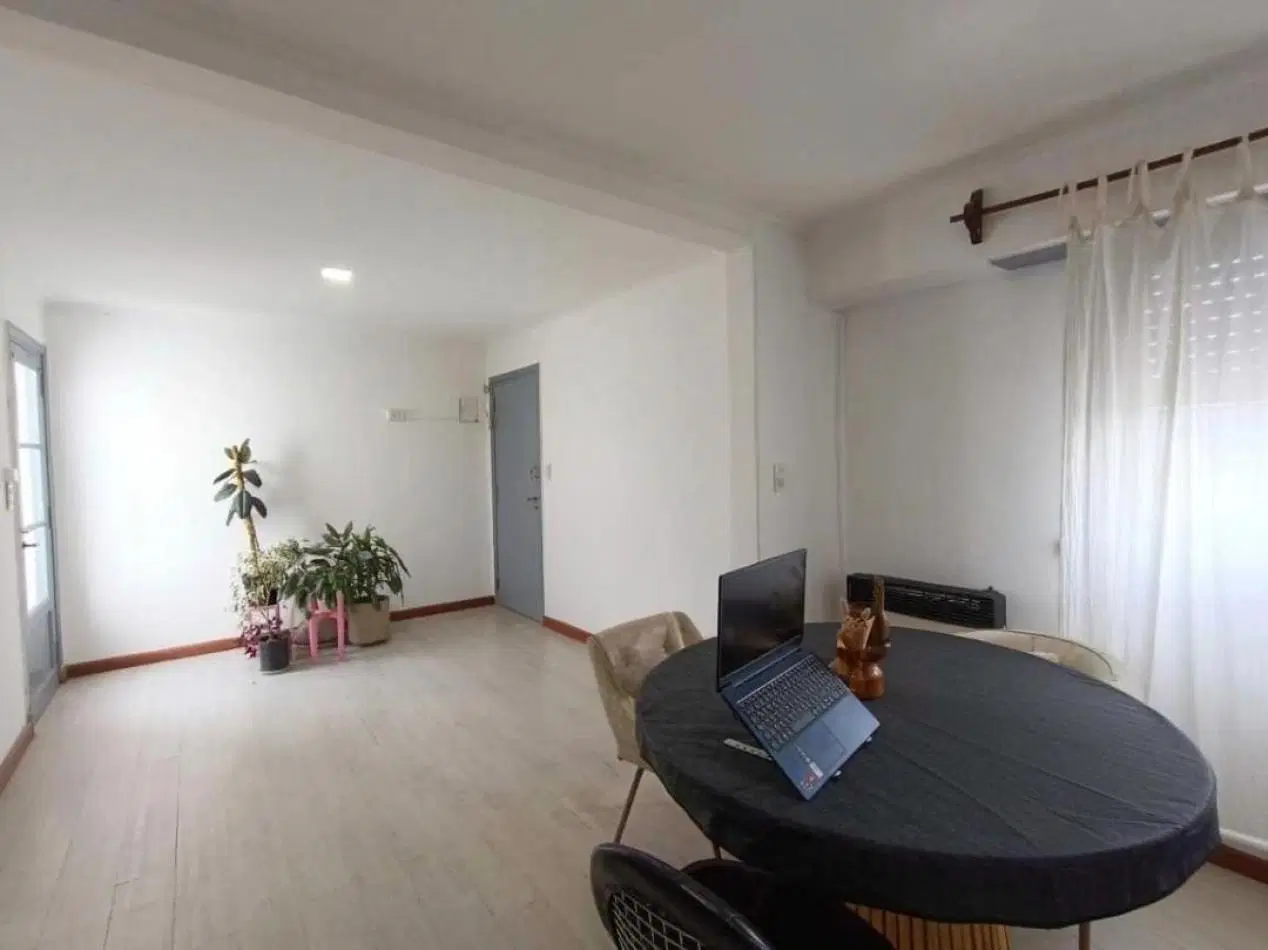 ALQUILER 24/36 MESES DEPARTAMENTO 3 AMBIENTES RECICLADO CON TERRAZA PROPIA Y PARRILLA 5