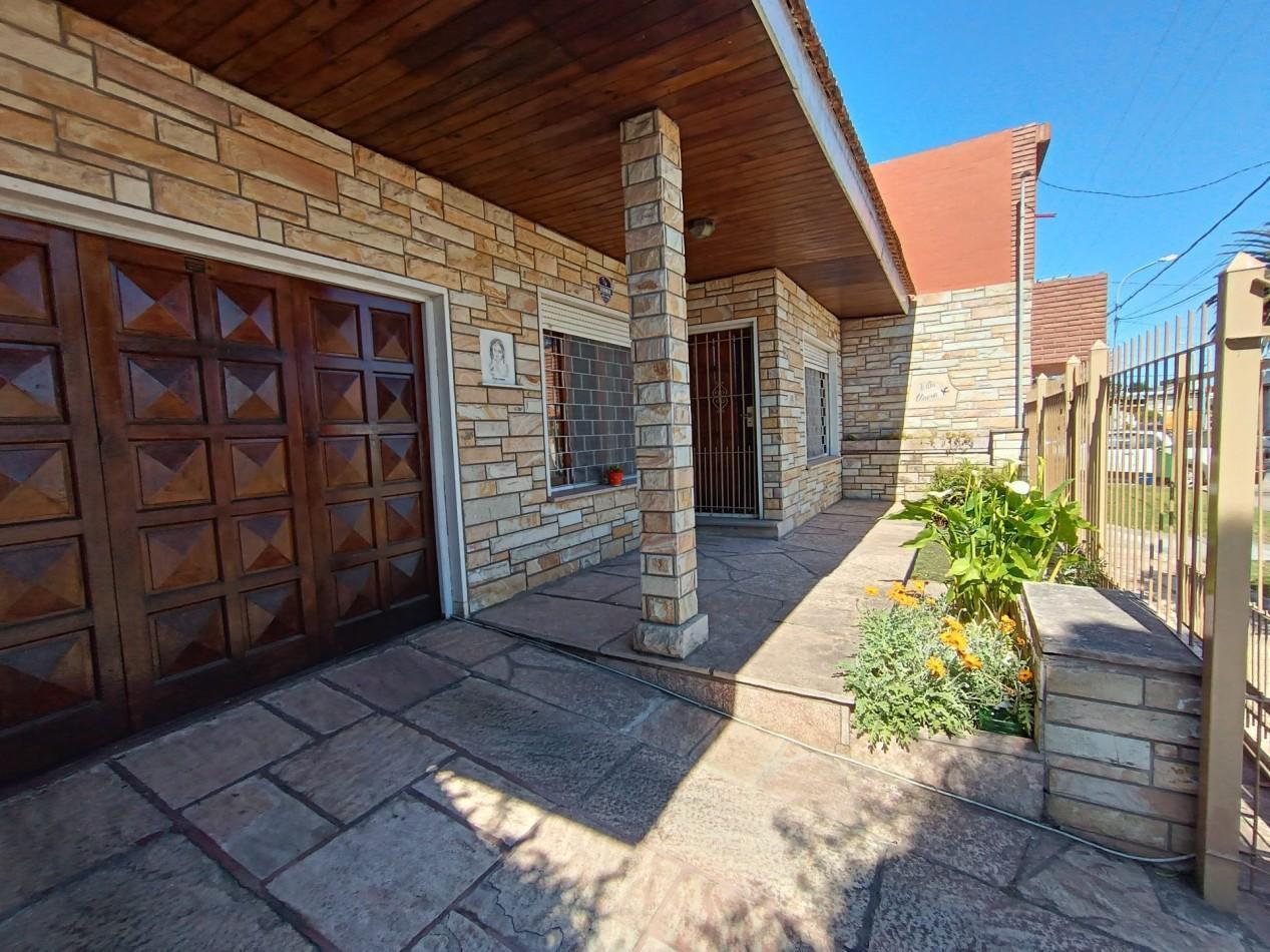 Foto de Venta casa 3 ambientes + departamento 2 ambientes con garage y jardin, imagen 4