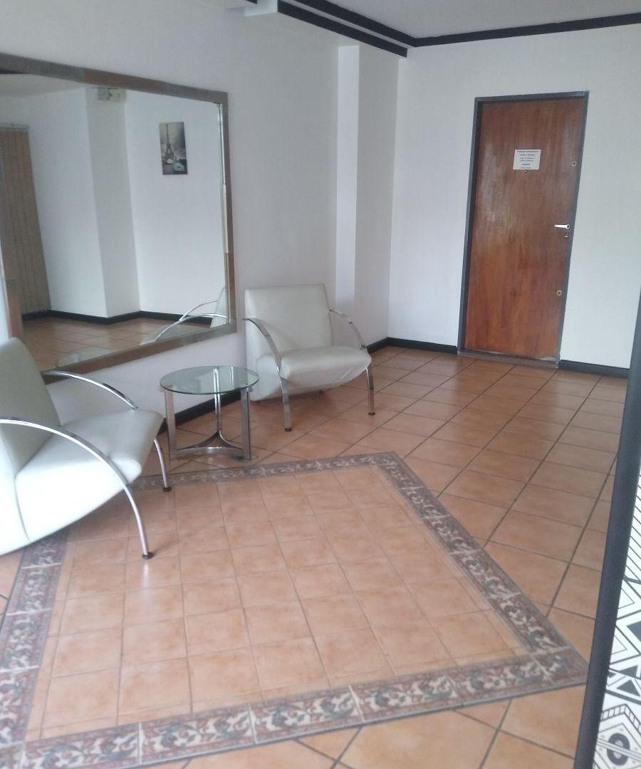 Foto de EXCELENTE SEMIPISO 2 AMB. 5º Frente, imagen 3