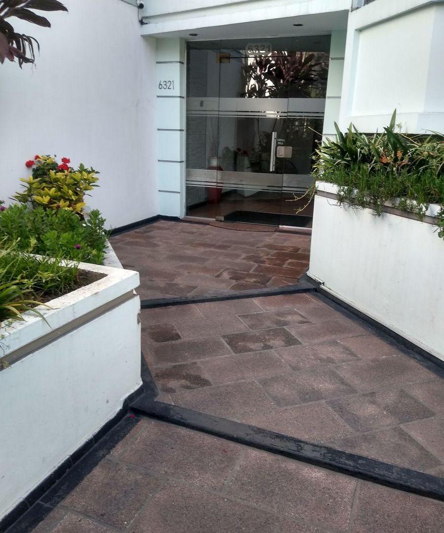 Foto de EXCELENTE SEMIPISO 2 AMB. 5º Frente, imagen 1