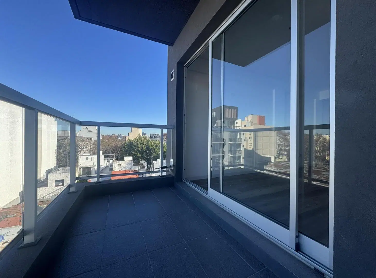 Departamento en Parque Chas 5